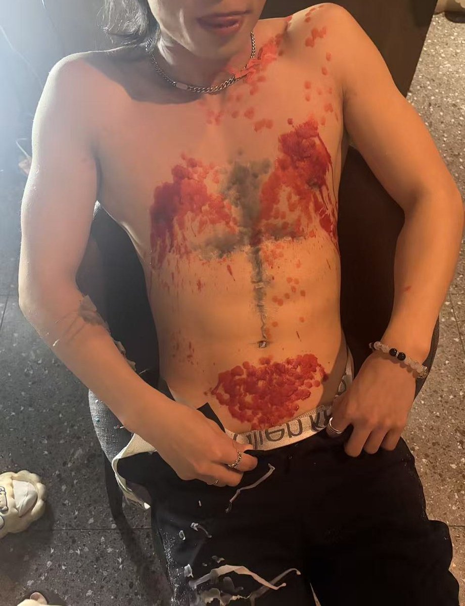 为爱做受姐姐捅穿那个雨夜 tweet media