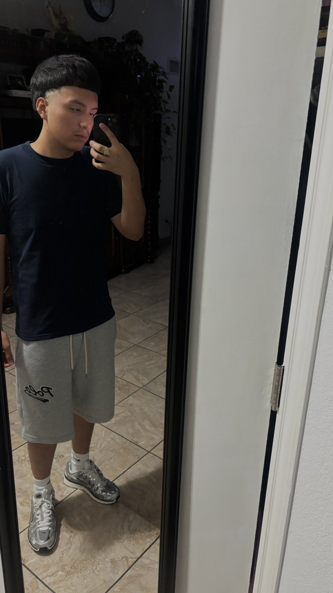 chrvsn's tweet photo. wha yall doin #trending #dallas https://t.co/wtqgNxnI8k