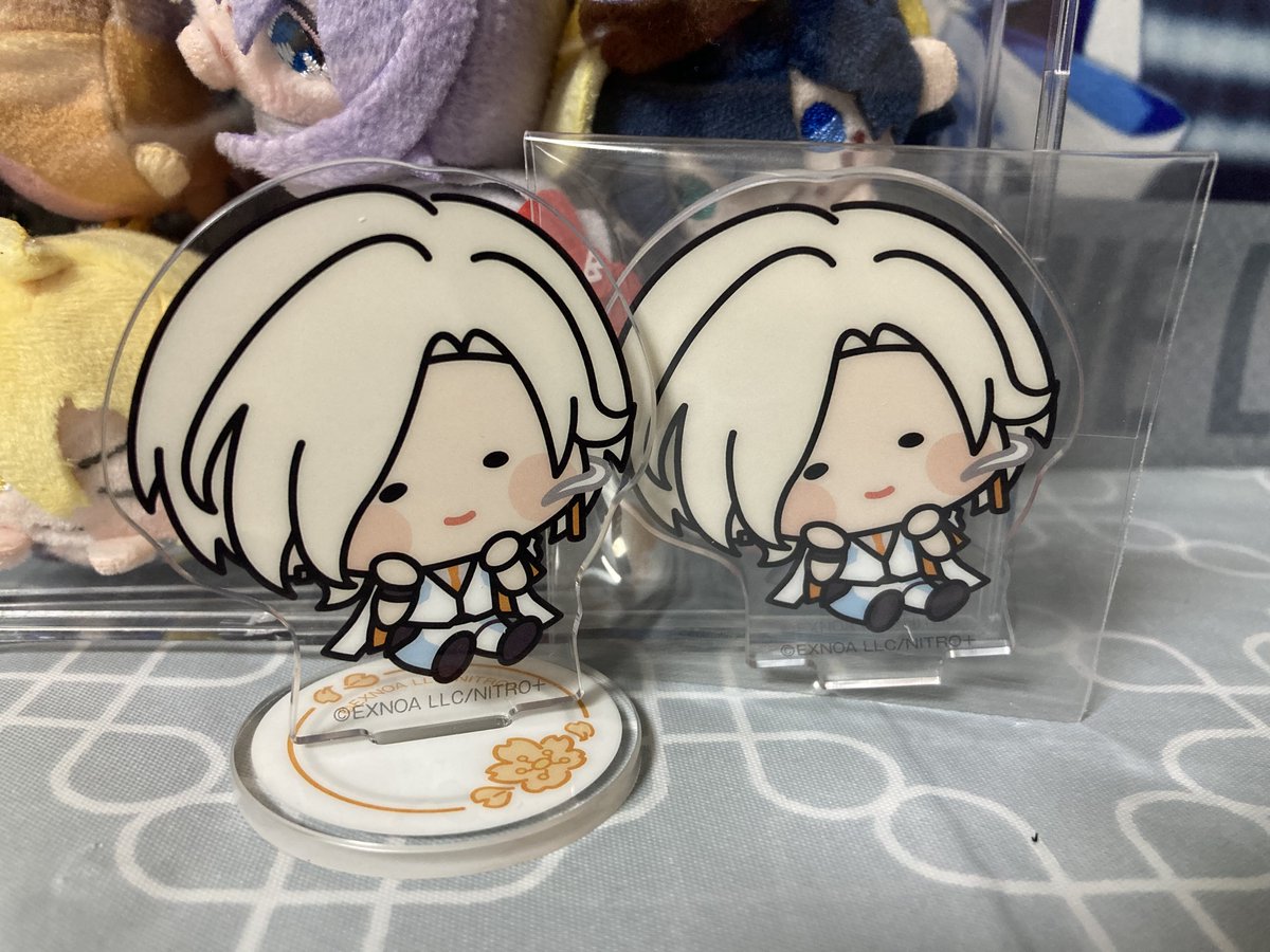 4んまうんじ記念に並べて撮りたかったけど
交換にお嫁に出る2雲次は梱包してしまったので…
君たちはうちの子にしますよ