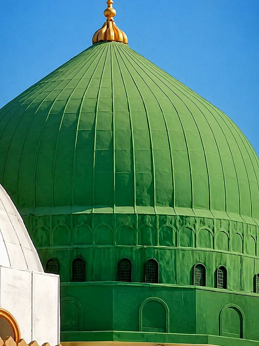 HS0fficial's tweet photo. آنکھوں کی ٹھنڈک روضہ رسولﷺ https://t.co/KrOW4vhsWZ