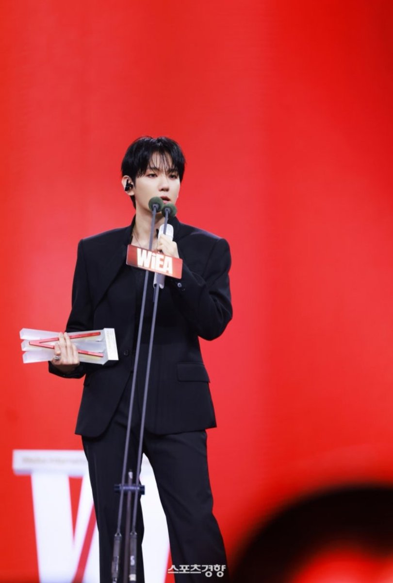 Baekhyun Base tweet media