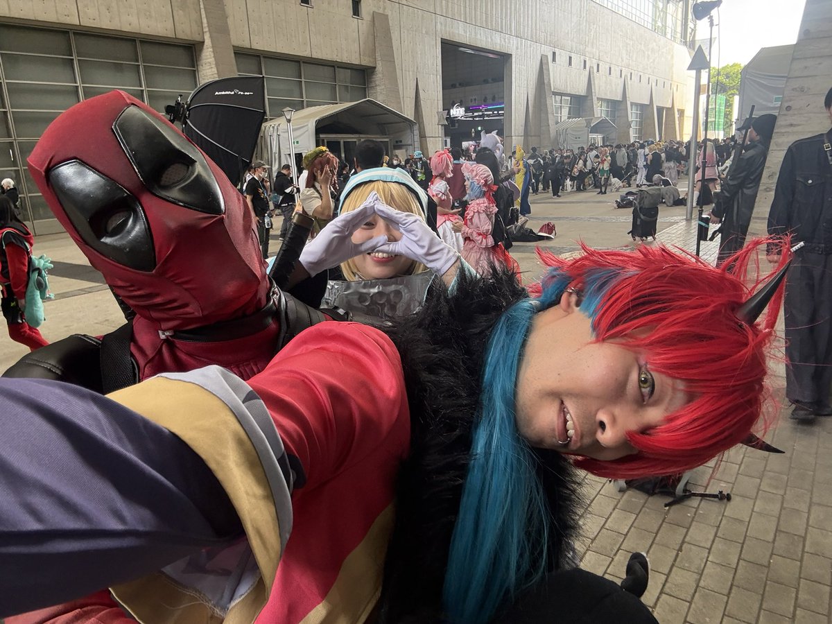 オフショ！
昨日はずっといてくれたお二人方に感謝！

#ニコニコ超会議2026
#超コスプレ