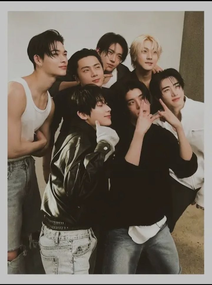 🦇 SAN ❀🦇 tweet media