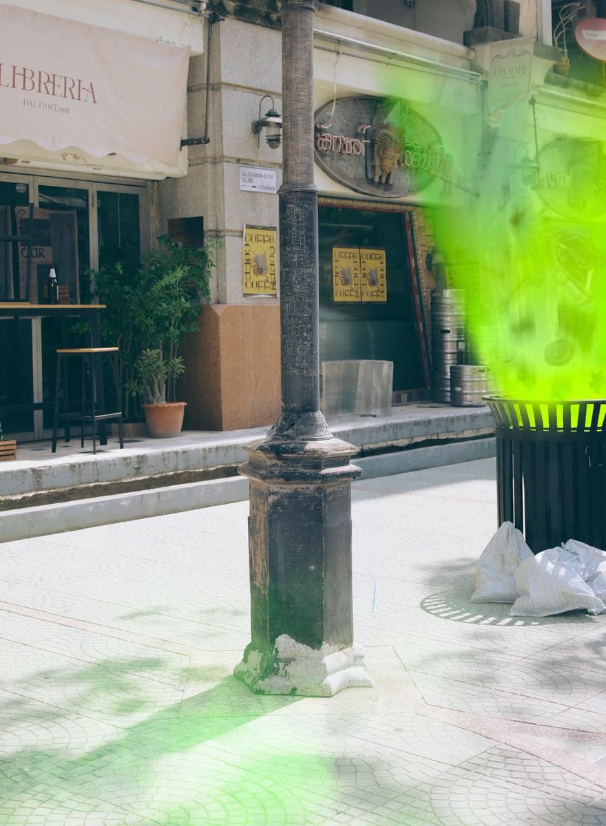 👽🍋 tweet media