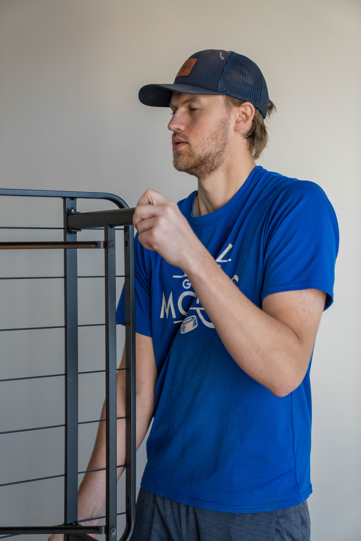 GoalLineMoving's tweet image. Furniture disassembly is a puzzle you don’t have to solve. 🧩 Our team handles the tools so you don’t have to! Fast, reliable, and ready to get you moved. 🚛💨

Plan your move at goallinemoving.com

#GoalLineMoving #MovingDay #LifeHacks #HomeMoves #Efficiency