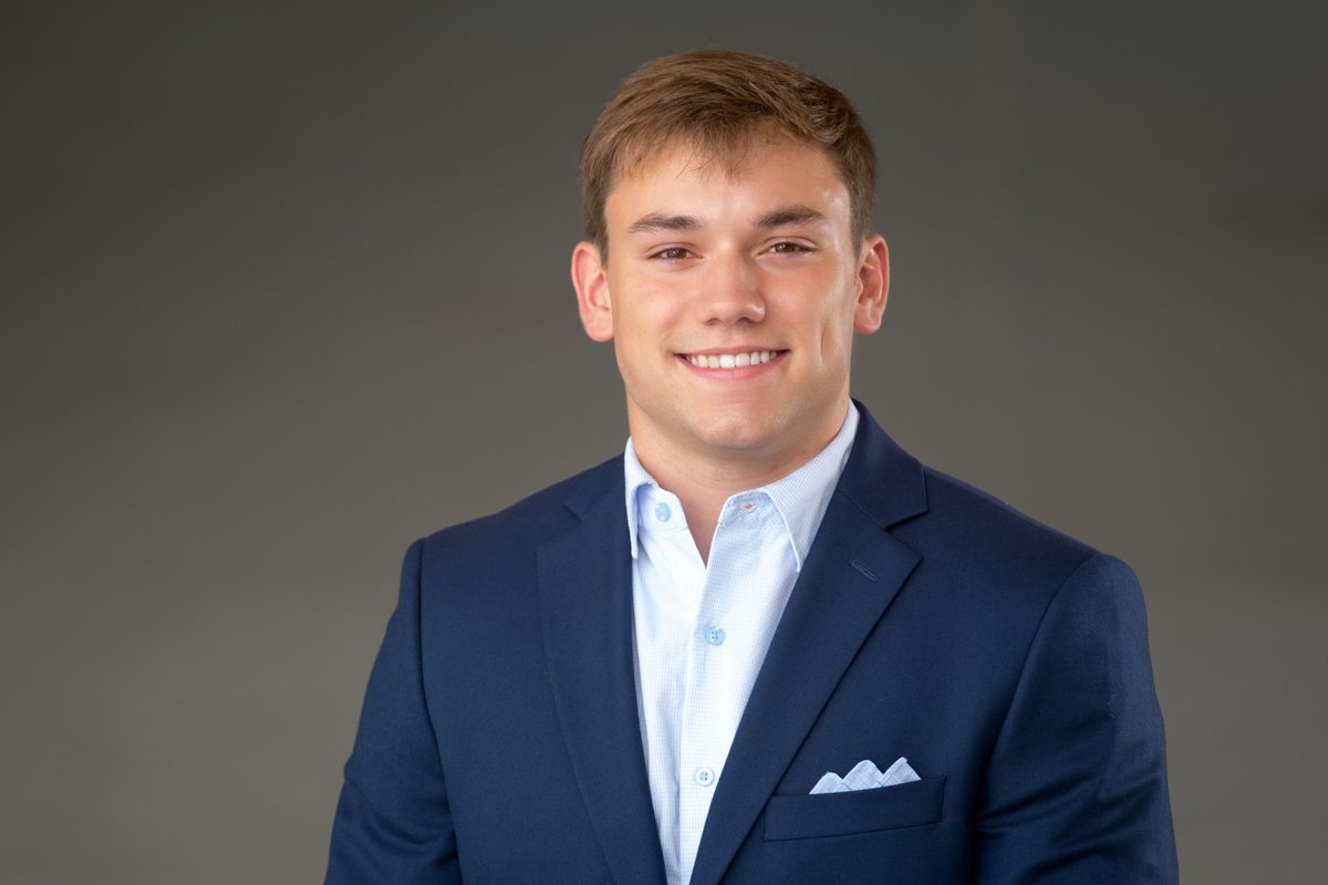 hytrol's tweet image. From intern to full-time #HytrolFamily member, Matthew Wells has followed his passion and made a meaningful impact at Hytrol. MHI Solutions (@poweredbymhi) featured Matthew in a recent publication. Check it out here: hubs.la/Q04dyp5D0. #leadtheway