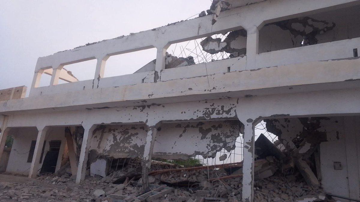 NUQTA31's tweet image. #Alert
Unknown individuals have destroyed the Government High School Mamandkhel in Bannu using explosive materials.