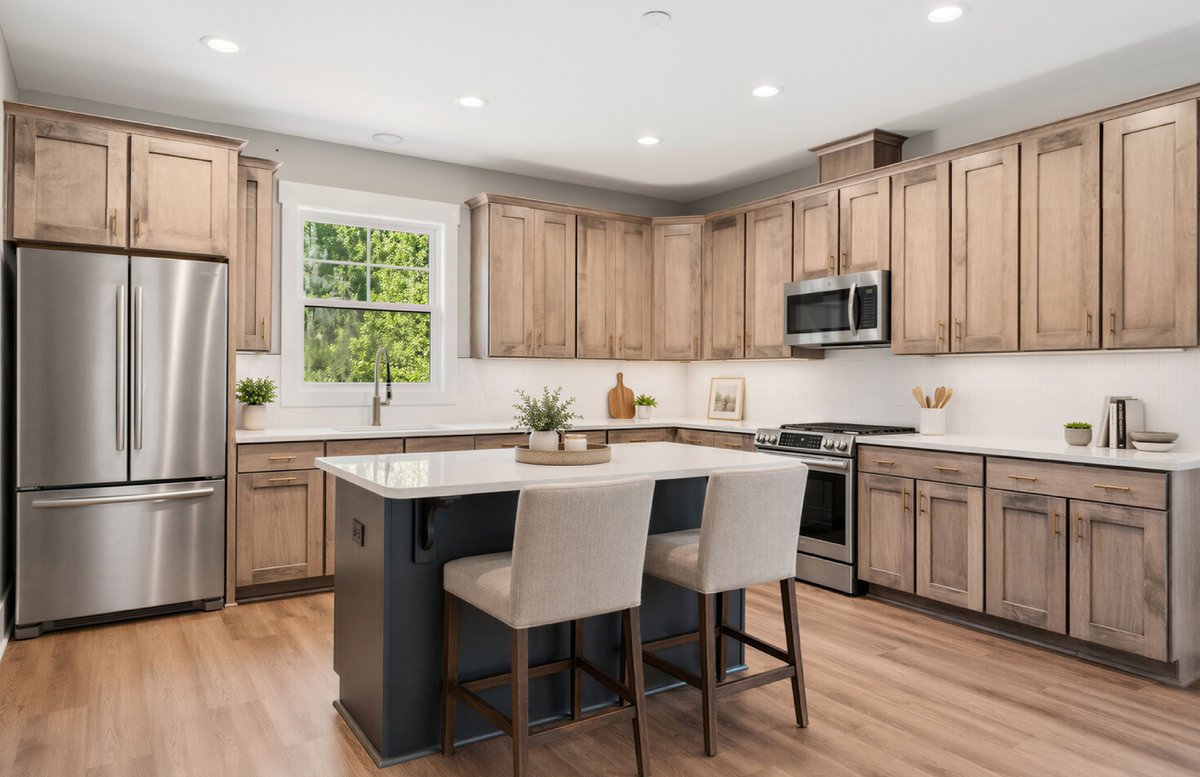 thehomeplace's tweet image. Charcoal board and batten. Dark kitchen island. Dual vanity hallway. Walk-in shower built for two. This Custom Hawthorne A in Greenville, SC is 4 bed · 3.5 bath · 3,175 sq ft 🏡 #CustomHome #SouthCarolina #AmericasHomePlace #NewConstruction #HomeBuilder