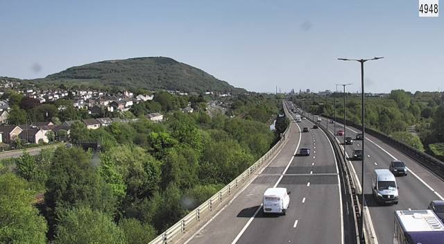 Traffig Cymru De tweet media