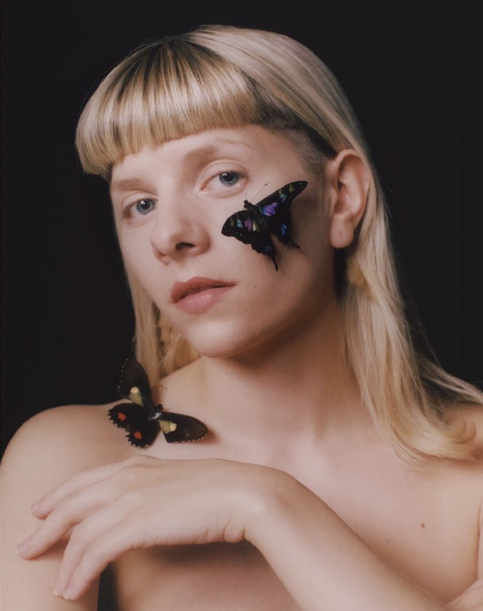 MEU DEUS! AURORA em novas fotos para a Dsection Magazine. 🦋✨

📸: Tom J. Johnson