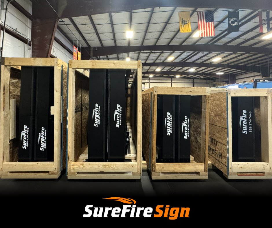 SureFireSignInc's tweet image. 🔥Powering sign shops nationwide with high-brightness EMCs ready for the field.

→ Talk with our team about your next project.

#DigitalSignage #SignIndustry #SignProfessionals #SignInstallers #ElectronicMessageCenter
