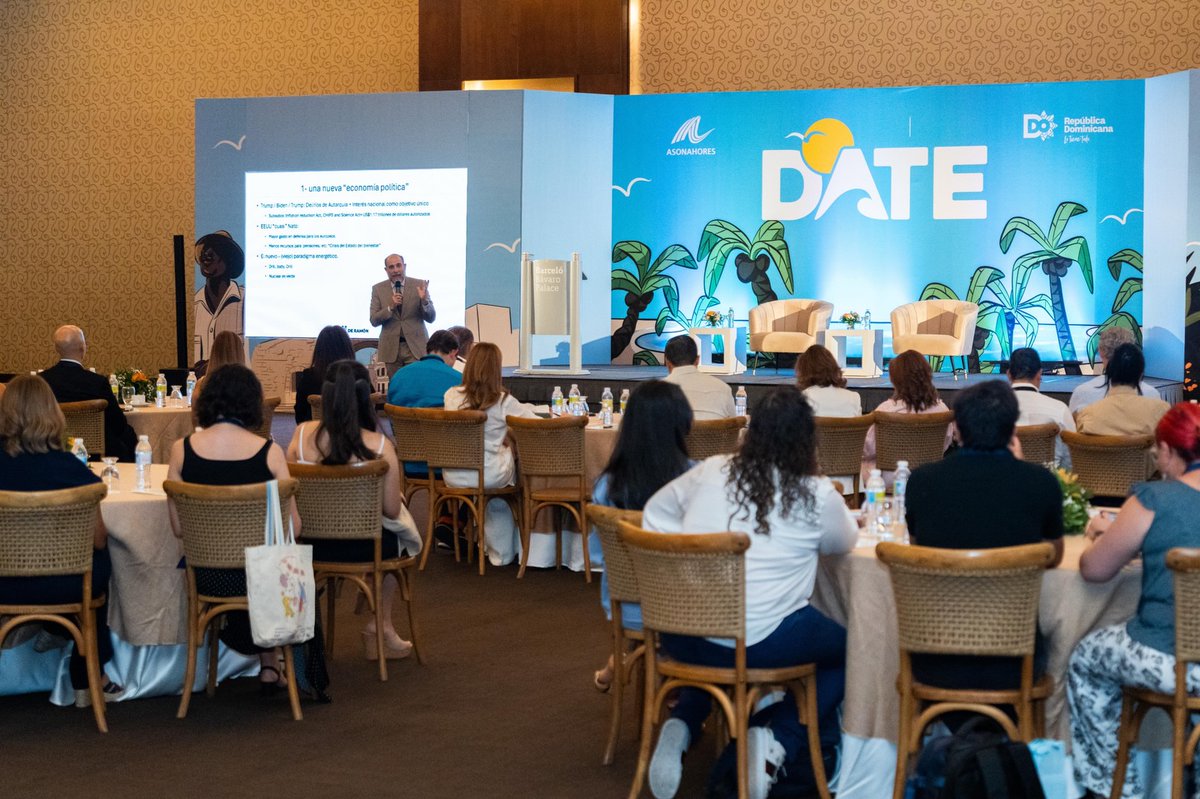 Infotur Dominicano tweet media