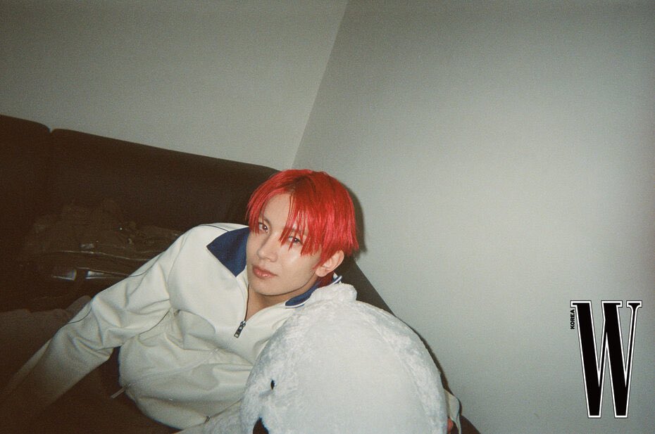 EVAN BASE tweet media