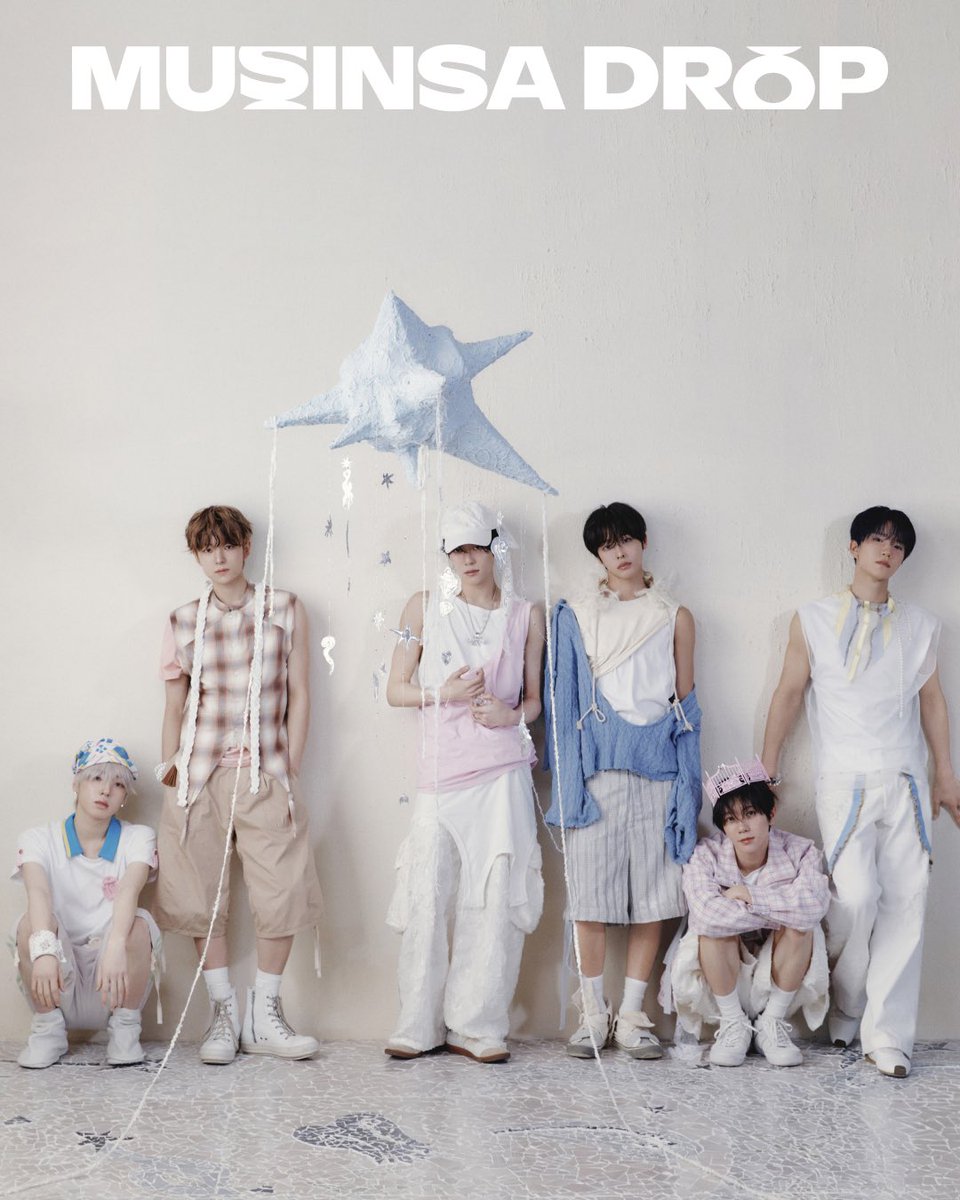 suunwz_'s tweet image. nct wish ‘ode to love’

musinsa offline event proxy service🍀  
(성수 무신사 메가스토어)

albums available  
+ exclusive selfie pc (random) (Lucky Draw)

taking orders  
dm version / quantity

open.kakao.com/o/sT8tAPoi

#무신사 #MUSINSA #무신사드롭 #MUSINSADROP #NCTWISH #OdetoLove