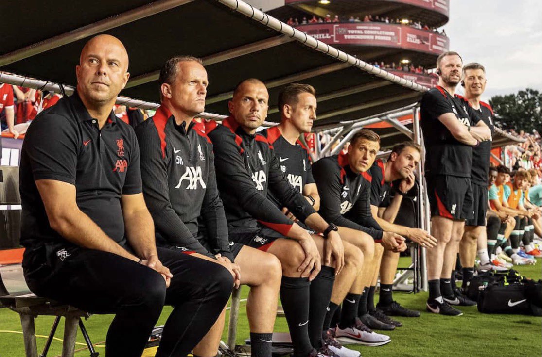 WilsonCoxLFC's tweet image. #LFC 🔴 🚨 
If Arne Slot remains in charge, he plans to overhaul some parts of his coaching staff and significantly adapt his training methods. 

John Heitinga is keen to return to the club as part of the potential new setup. Arne Slot would also look at potential adding a Set