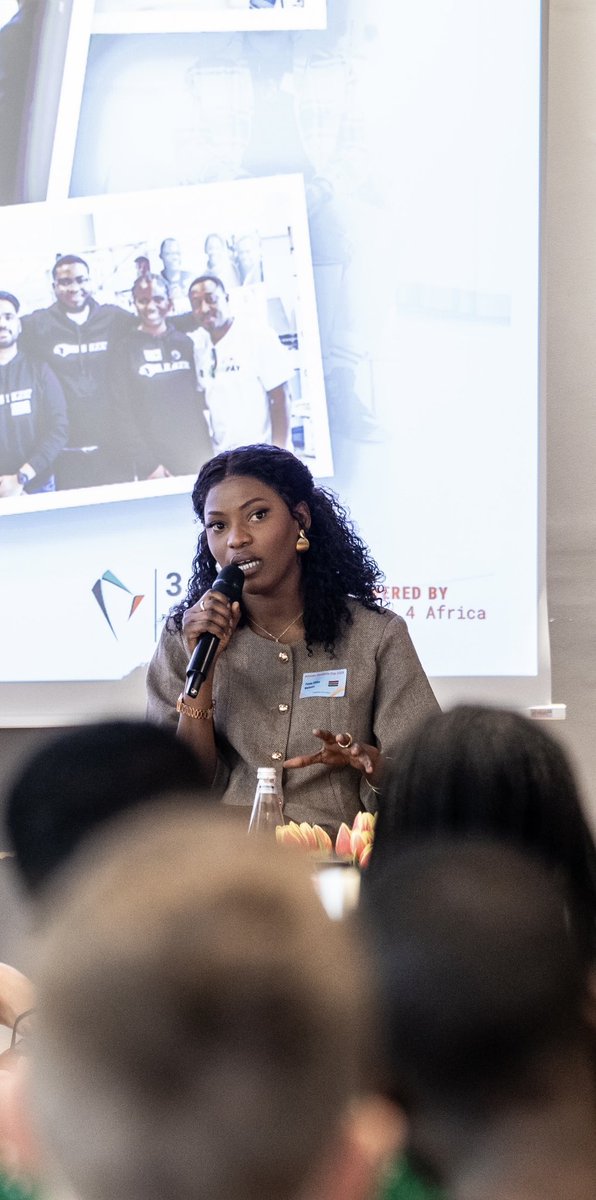 Fatou Ellika Muloshi🇬🇲🇿🇲 tweet media