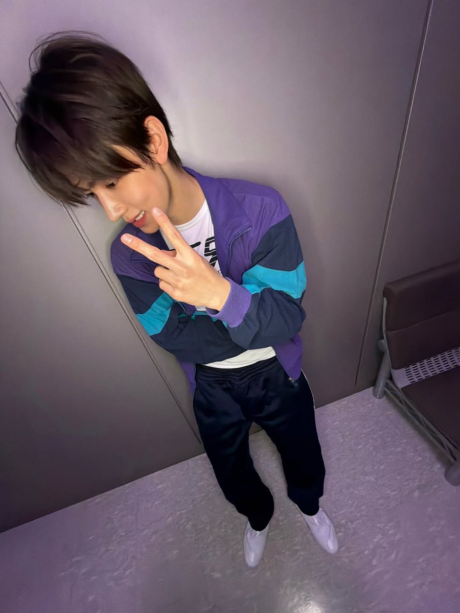 seonghyeon files tweet media