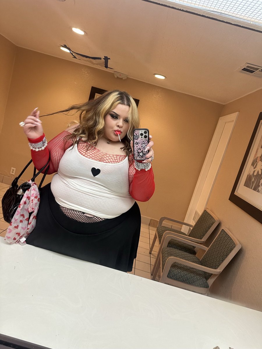 Cheree 🍒 tweet media