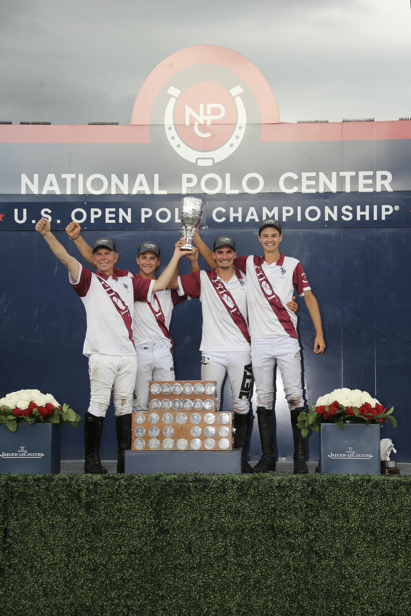 PoloTimes's tweet image. 𝐏𝐢𝐥𝐨𝐭 𝐂𝐥𝐚𝐢𝐦 𝐓𝐡𝐞 𝐔.𝐒. 𝐎𝐩𝐞𝐧 𝐏𝐨𝐥𝐨 𝐂𝐡𝐚𝐦𝐩𝐢𝐨𝐧𝐬𝐡𝐢𝐩
15-10 𝘸𝘪𝘯 𝘷𝘴 𝘉𝘛𝘈 𝘪𝘯 𝘍𝘪𝘯𝘢𝘭 𝘢𝘵 𝘕𝘗𝘊
Read more in the upcoming May issue of Polo Times, call 01452 730770 to subscribe today
📷 David Lominska
#polo #polotimes #usopen #winners