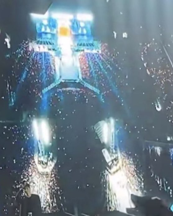 Panda 143🇦🇷 | INTAK ME TIRO UN BESO tweet media