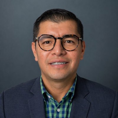 UroAdolfo's tweet photo. #NuevaFotoDePerfil https://t.co/Of6la95U8l