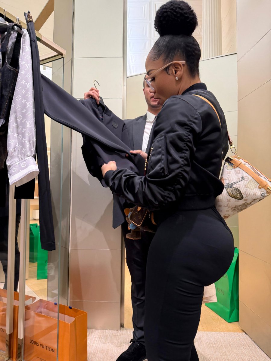 🦋 Bel Papiyon 🦋 tweet media