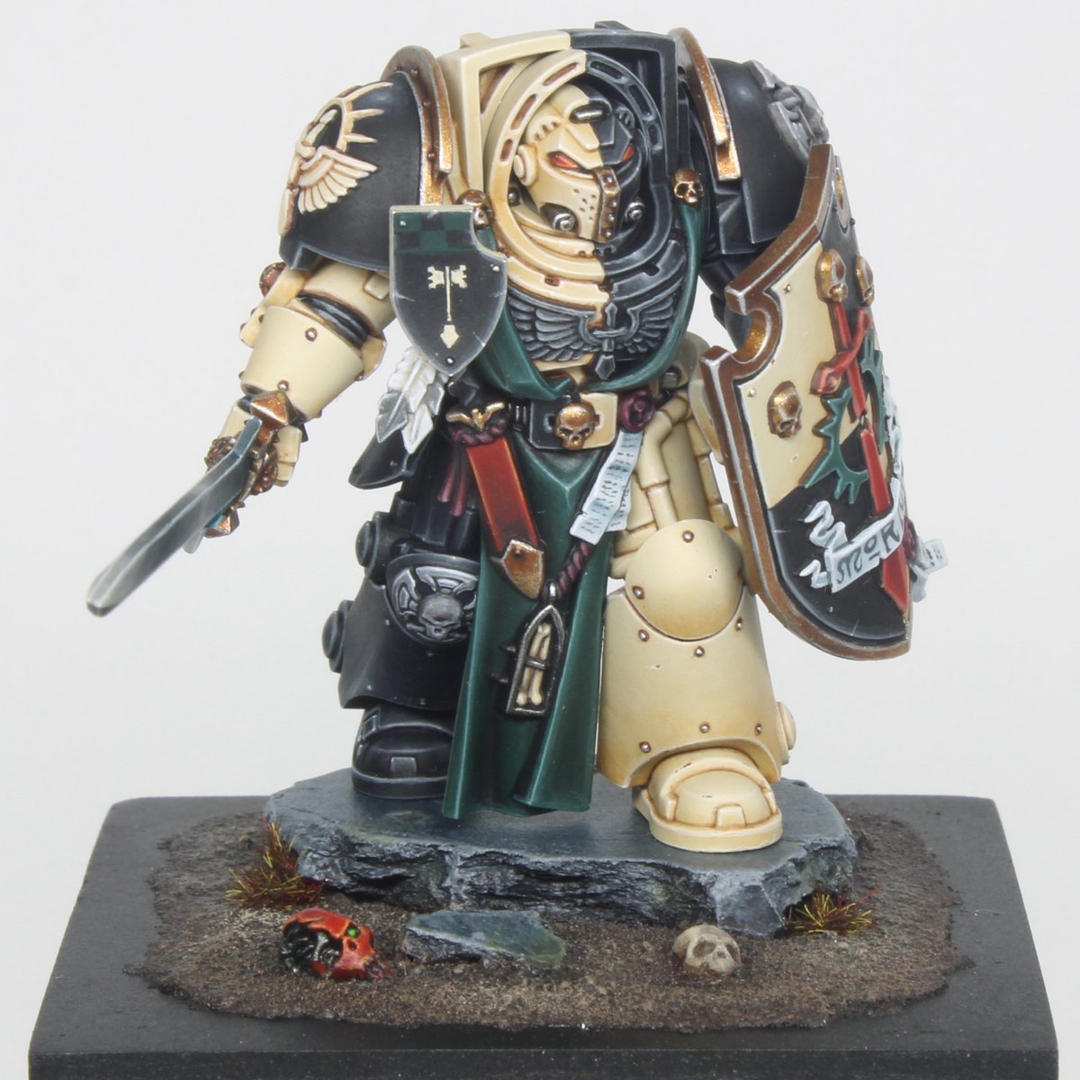 ZarenaDT tweet media