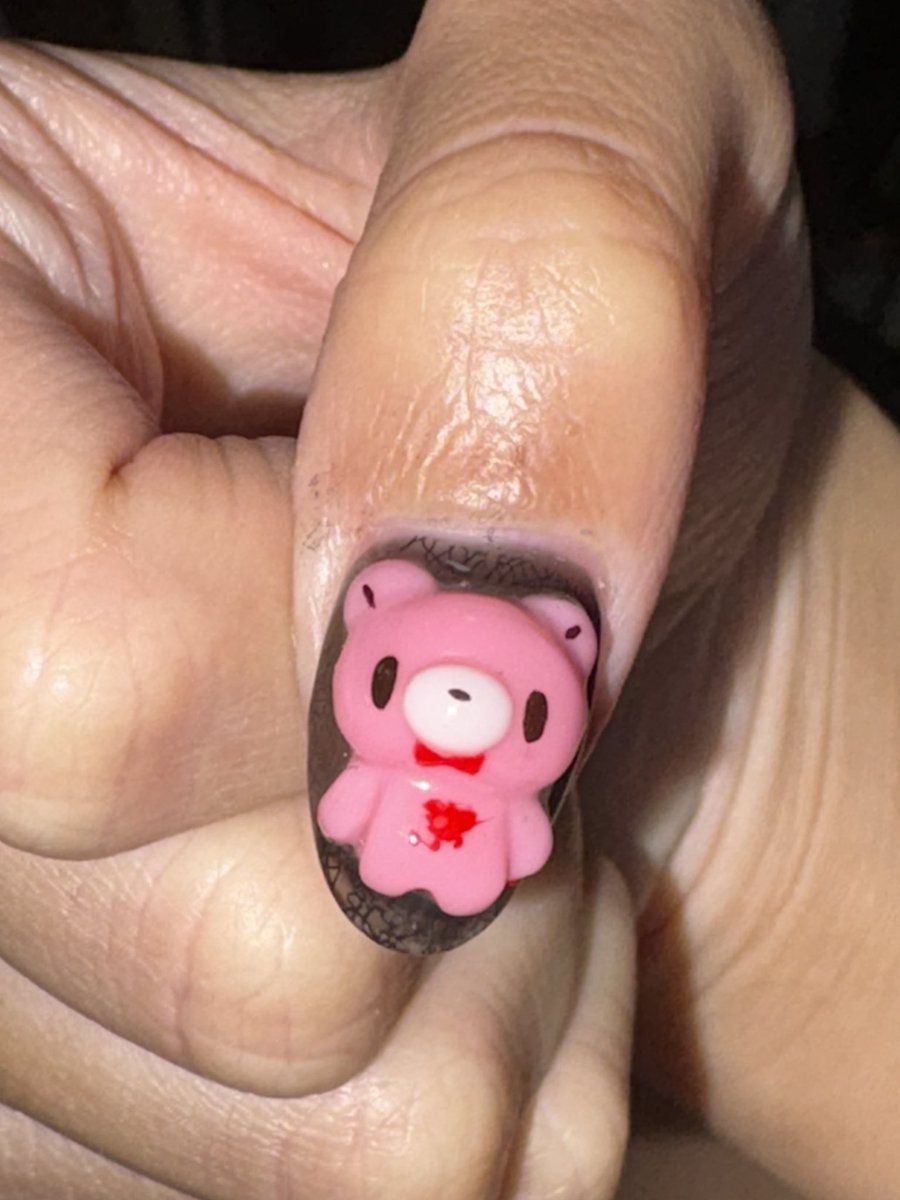 🎀扁桃體🗑️😿momoko tweet media