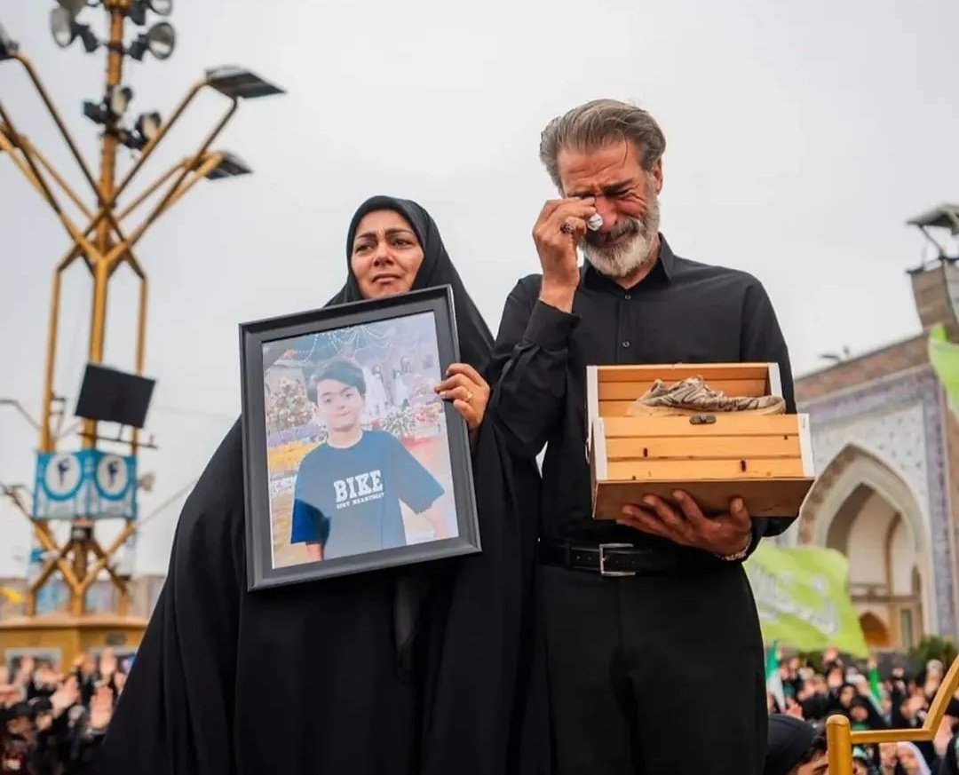 ترانه^^م🎒 tweet media