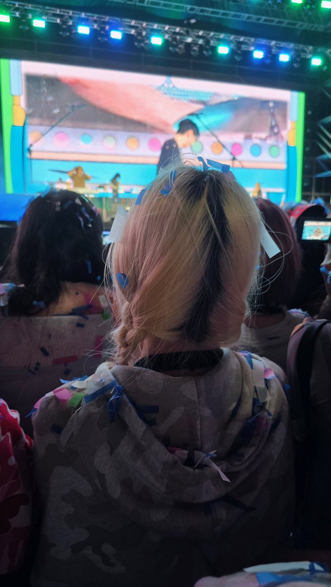 ︎︎❤️‍🩹 tweet media