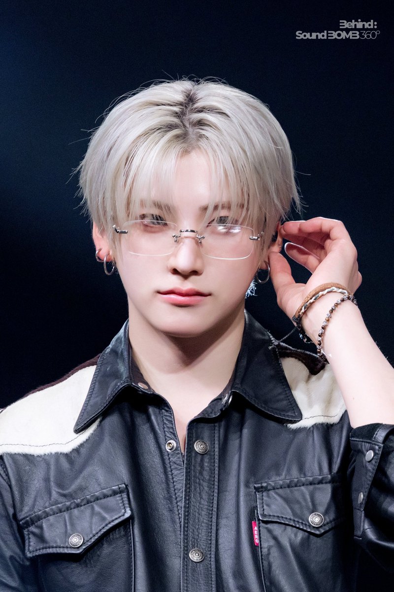 yuni 🐺 tweet media