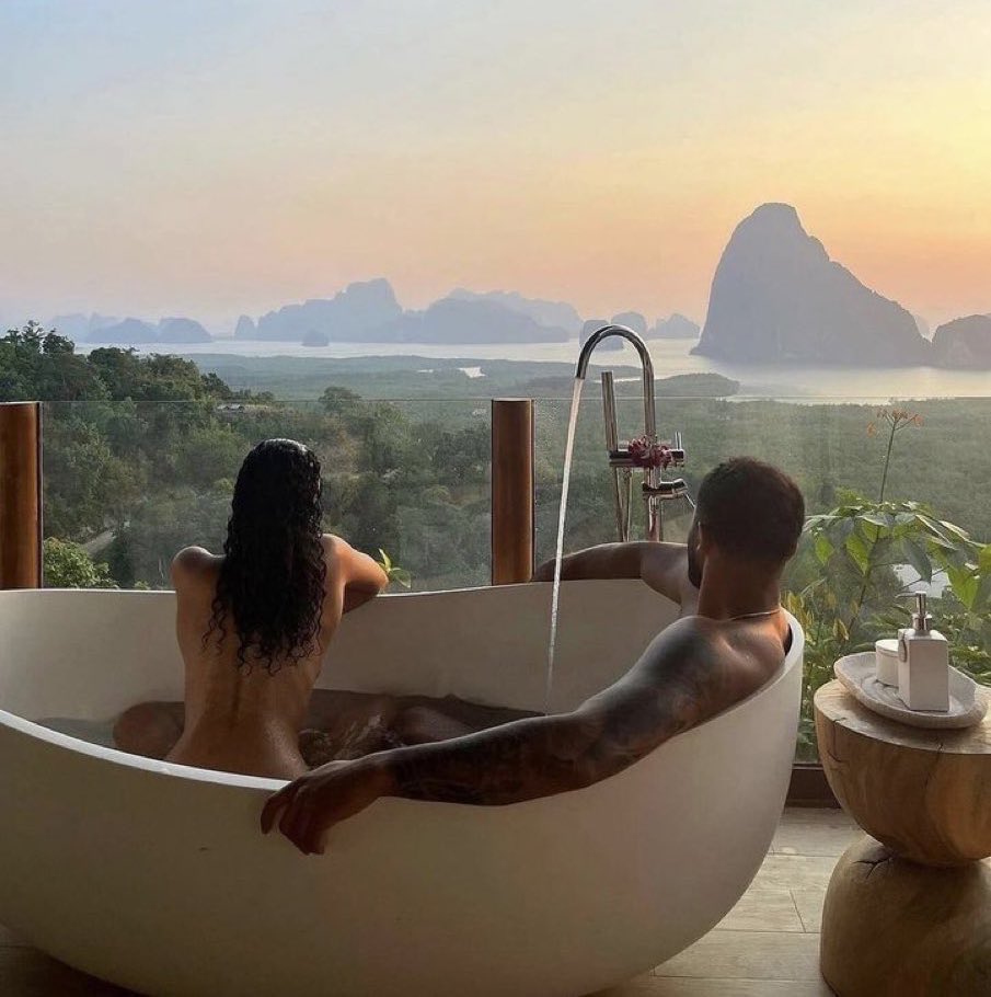 Mimi Hearts💞 tweet media