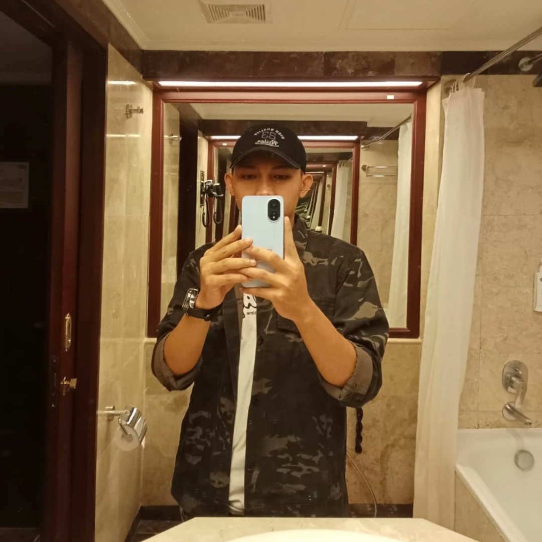 Adriyanz Aryana tweet media