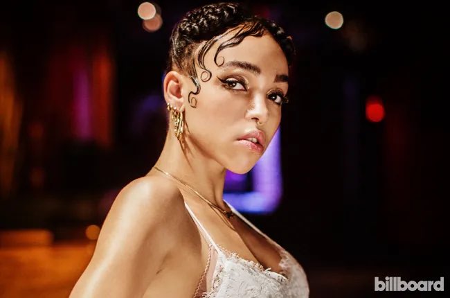 FKA Twigs Updates tweet media