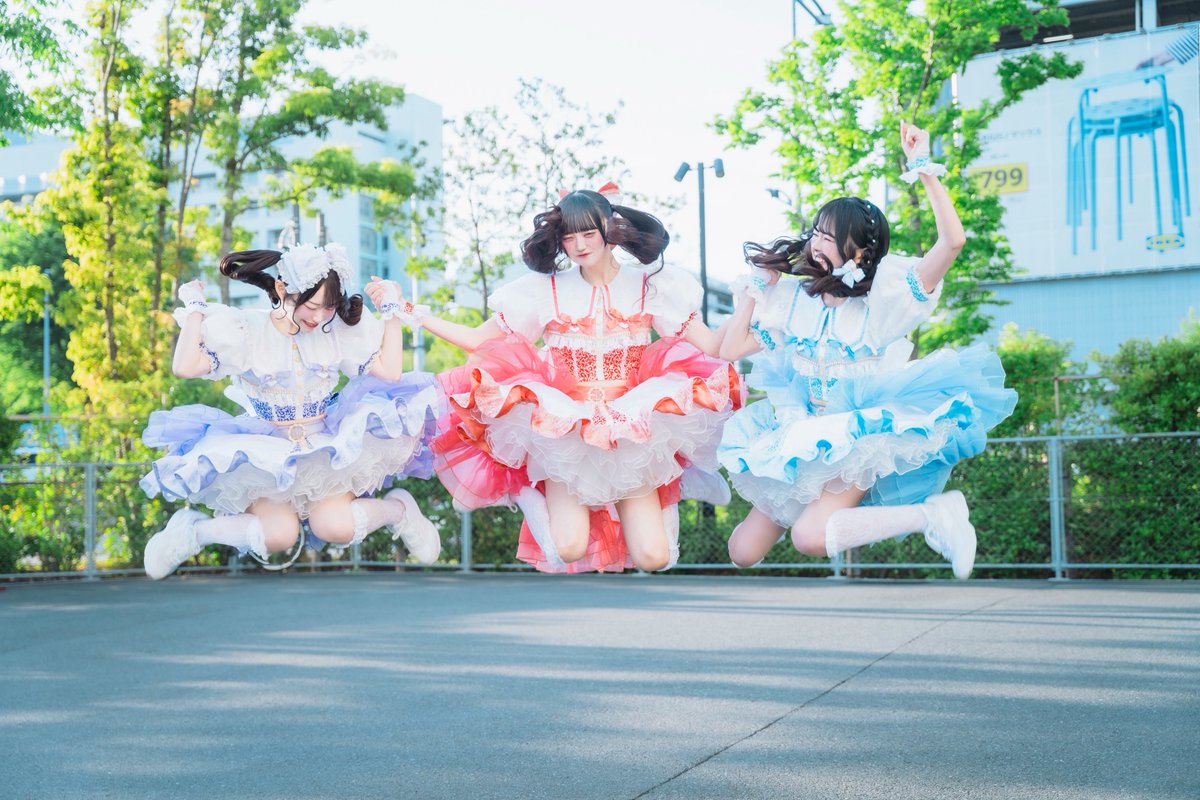 para_niji's tweet photo. デビュー1年ありがとう♡
(ALT🪄︎︎◝✩) https://t.co/OiobVf88Cx
