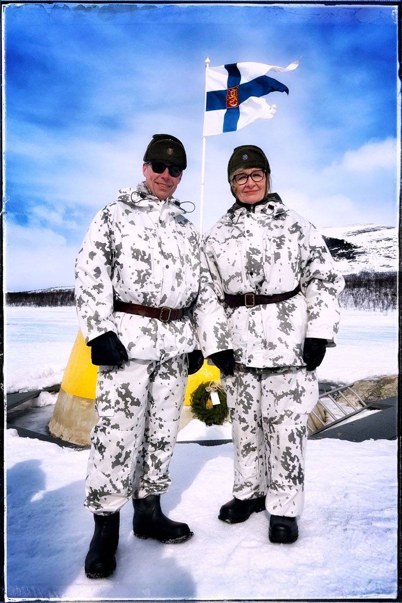 JuhaHollanti's tweet photo. Perinteinen kokelasvaelluksemme huipentui 27.4.2026 Veteraanipäivän juhlallisuuksiin kolmen valtakunnan rajapyykillä. Eduskunnan 1. varapuhemies Paula Risikko piti upean puheen.

 Osaamme, koska harjoittelemme! 
🇫🇮🪖🫡 #Lapjp

#himmetäeimuistotsaa #Jääkäriprikaati #Maavoimat https://t.co/gQRvzrewv5