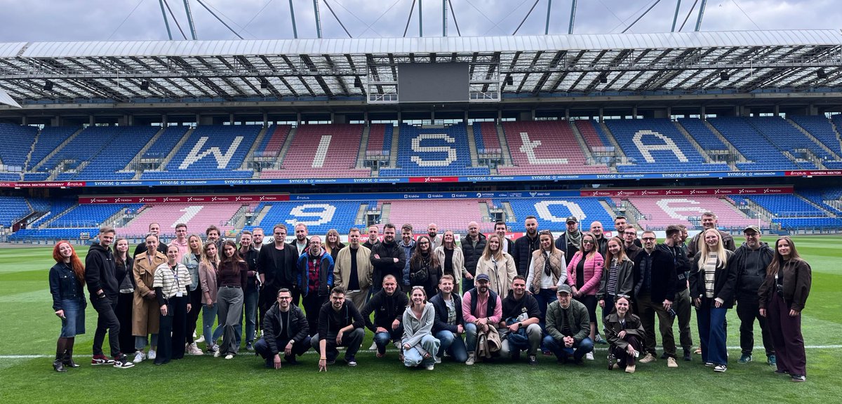 jarokrolewski's tweet image. Fantastic meeting:  @Synerise and our clients: Empik, JD, and CCC.

#ai #bigdata #leadership