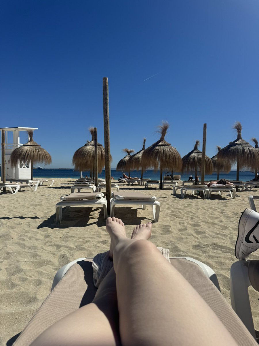 𝓼𝓽𝓸𝓻𝓶 ✰ tweet media