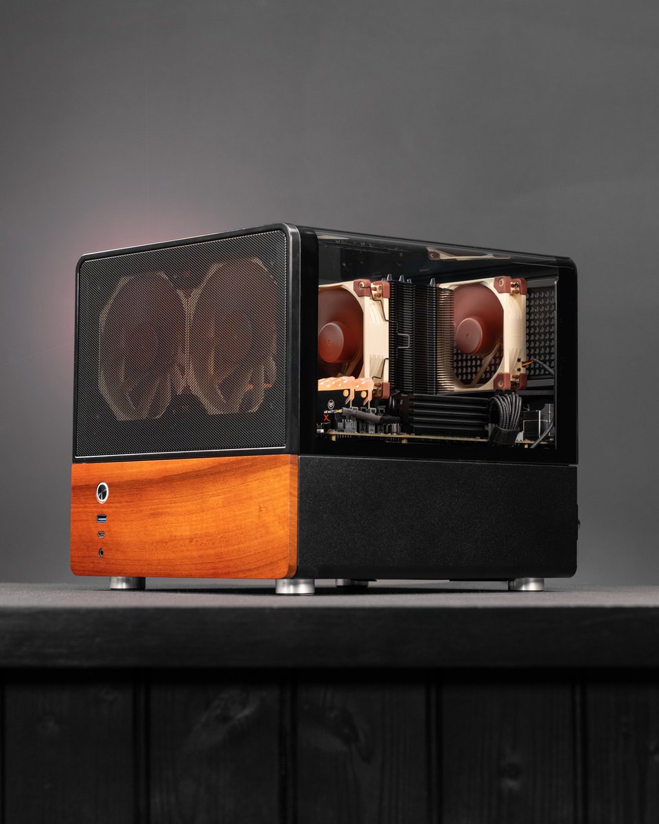 mr_matt_lee's tweet image. I Built a Micro ATX Masterpiece with Perfect Fitment 😮‍💨 Here’s my latest Rig in the stunning Jonsbo V12 case. Cooled by Noctua and visuals powered by the 16GB ASUS DUAL 5060 Ti, this one really hits the spot. Watch the video 👉 youtu.be/TPOYil8hwsQ

@Noctua_at @ASUS #pcbuild