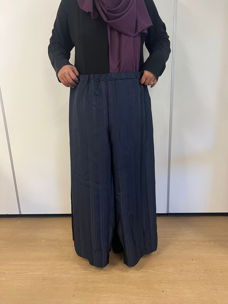 KundakalaOrg's tweet image. We are so so delighted with the progress of our Make and Mend participants in Hackney. They've now progressed to making elasticated trousers for themselves. 

#kundakala #makeandmend
#sewing
#sewingmachine
#sewingaddict
#empoweringwomen
#empoweringwomennow
#seamstress