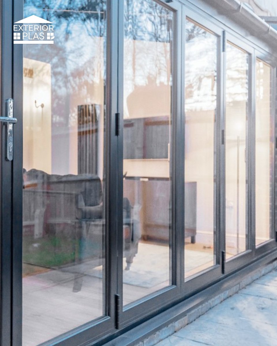 Exterior_Plas's tweet image. Open up your space with our #bifolddoors 🏡✨

Designed to create a seamless connection between indoors and out, bringing in natural light and flexibility all year round ☀️❄️

Stylish, practical, and built to enhance your #home.

exteriorplas.co.uk/contact