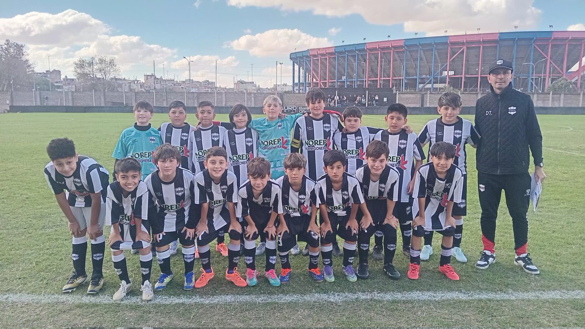 Categorías 2014 y 2015 de Riestra vs Platense por la <a href="/ligabaires/">Liga Buenos Aires</a> ⚽
<a href="/SABADOGOL/">SABADOGOL</a>
