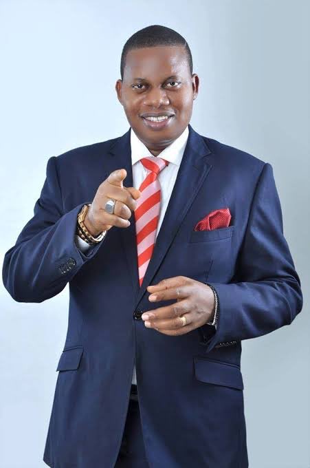 Acquire ICT skills, reject fraudulent schemes for true financial victory, cleric urges youths

Read more: dailysouthnigeria.com/news.php?news=…
