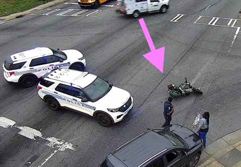 TrafficTeam9's tweet image. ALERT: This crash involving a motorcycle is OB Graham St. at I-85 in the middle of the intersection #clt #cltraffic #clttraffic