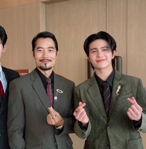 ^ྀི มอเอ ₂ tweet media