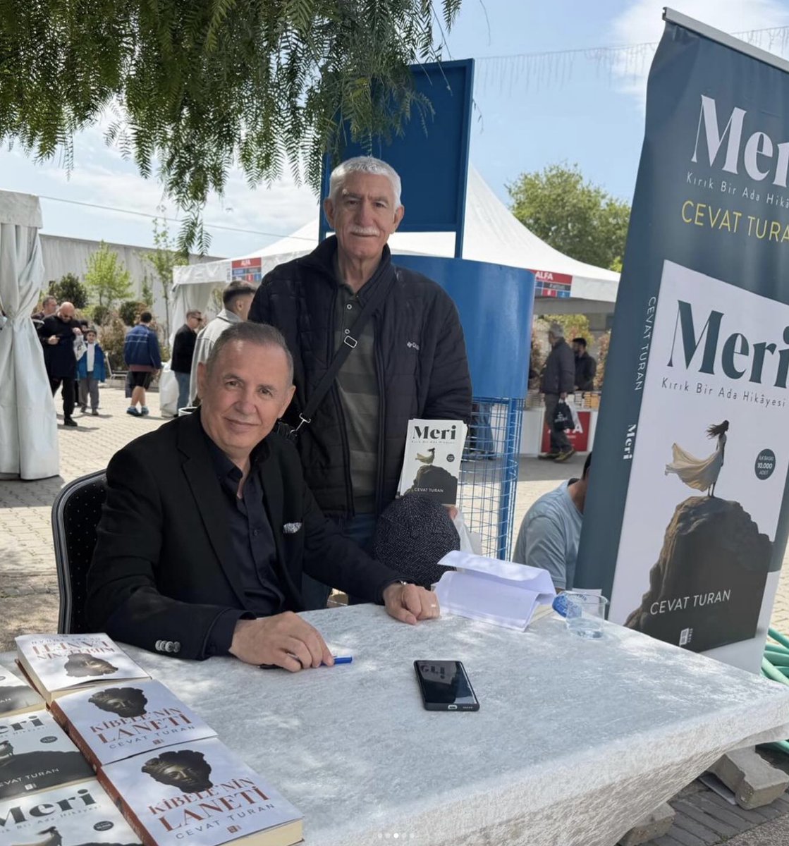 MonaKitap tweet media