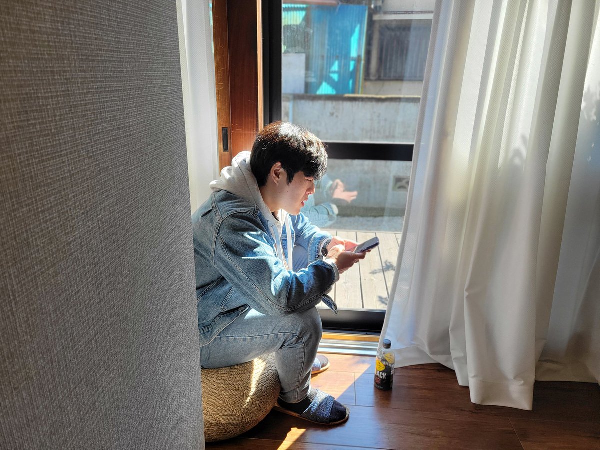 やっとこさクランクアップしましたネバーエンド・サンシャイン😆

スタッフ、キャストの皆さん本当にありがとう！
さてさてこれから本格的に編集作業に入り、完成させていきます。

ガンバリマース！

#ネバシャン #映画 #編集