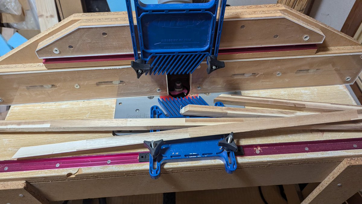 マルフ tweet media