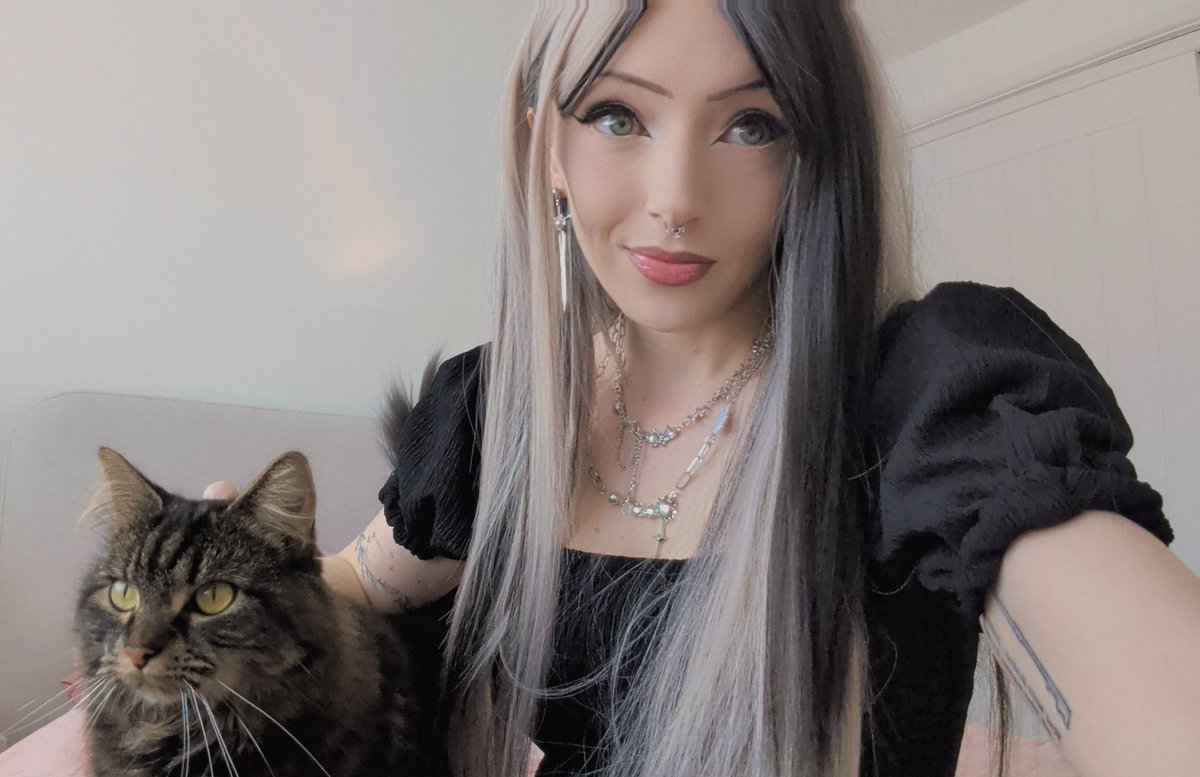 LunarLizzy 🦋 (@IAmLunarLizzy) / Posts / X
