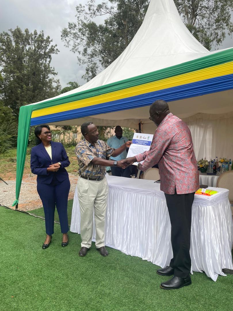 Tayari West TV tweet media